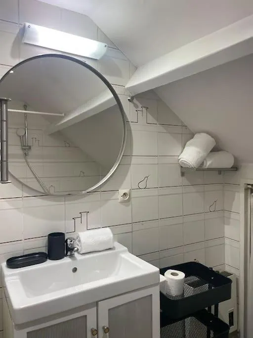 Cosy Appartement Place Des Abbesses-Sacre-Coeur ! Paris France