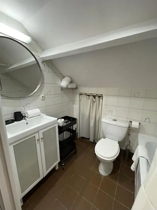 Cosy Appartement Place Des Abbesses-Sacre-Coeur ! Paris 0*,