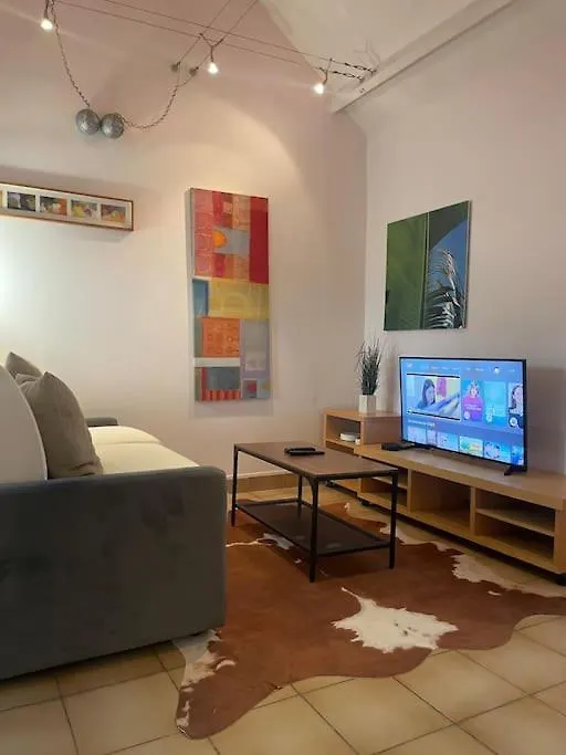 Cosy Appartement Place Des Abbesses-Sacre-Coeur ! Paris Apartment