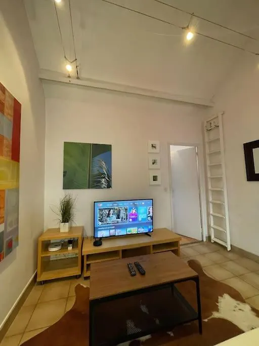 Cosy Appartement Place Des Abbesses-Sacre-Coeur ! Paris France